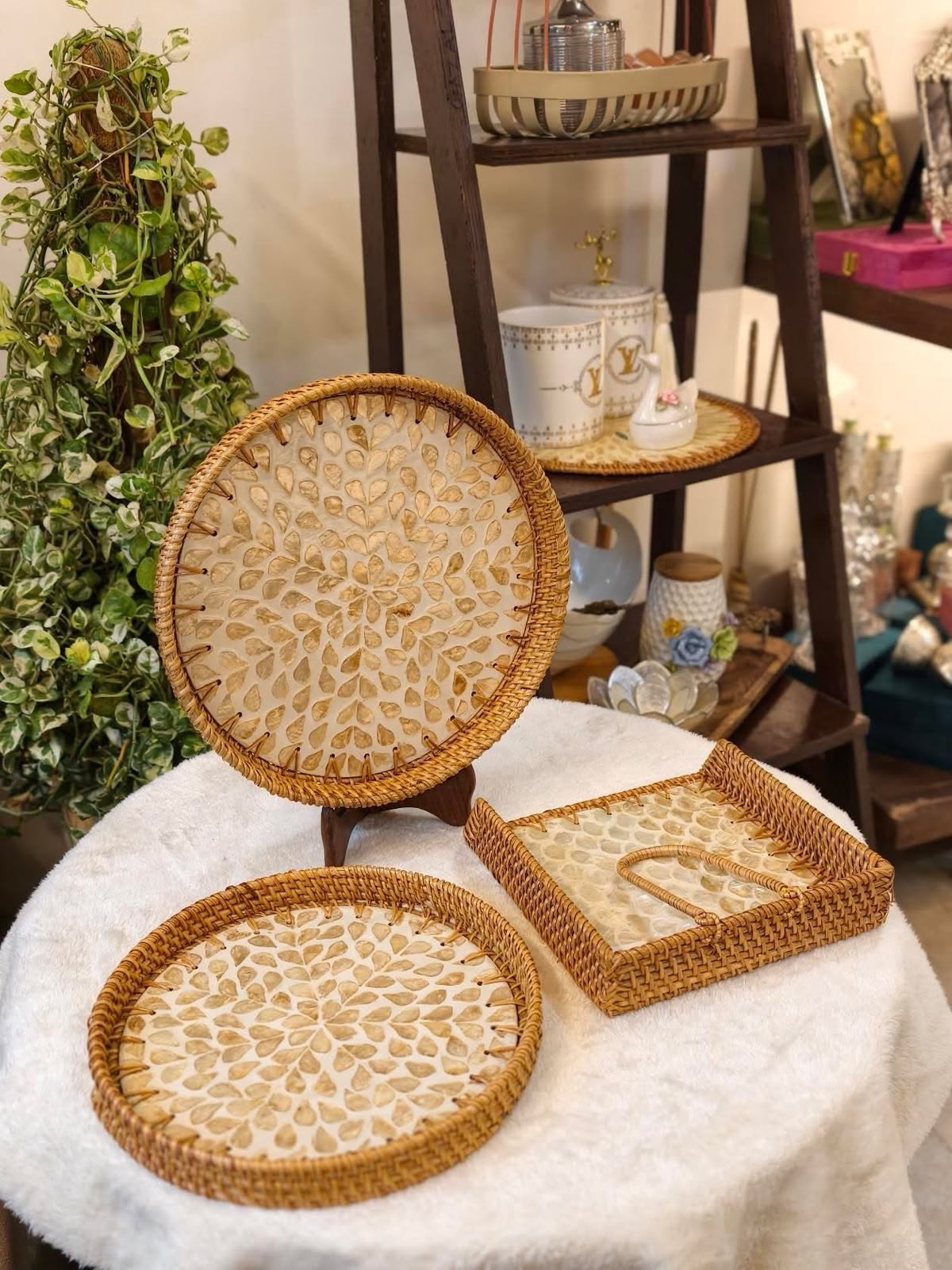 Tray Set with Tissue Box, photo 2